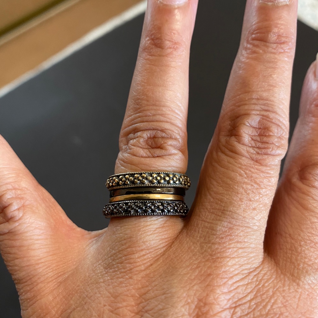 Banana Republic Brand Womens Ring Banana Republic Brand Womens Ring